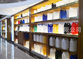 日本硬硬黄色片吉安容器一楼化工扁罐展区